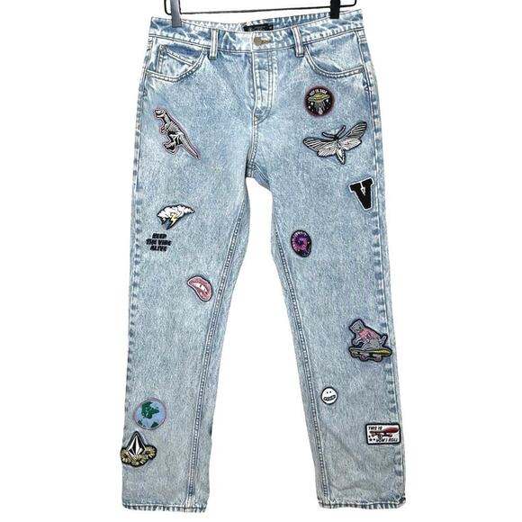 Volcom Women’s Georgia May Jagger Boyfriend Patches Acid Wash Jeans Size 28 - Picture 2 of 8